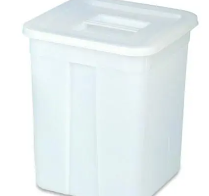 Balde Quad. 60L c/Tampa Branco