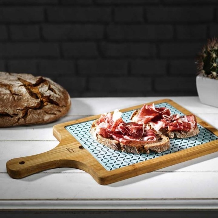 Tabua Retangular c/Pega Bambu e Vidro 28x18cm