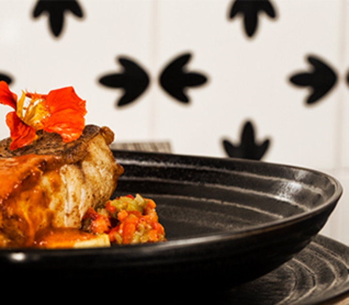 Prato Raso 28cm Karma Exuberant